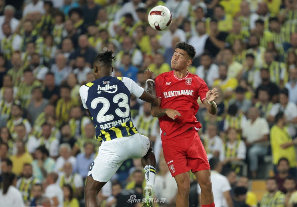 的前辈相比 的前辈相比