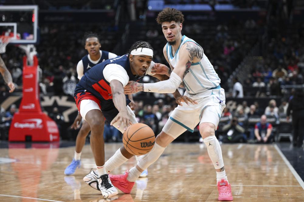 赫伊森：荷兰球迷的嘘声？观众是观众，我专注于比赛.